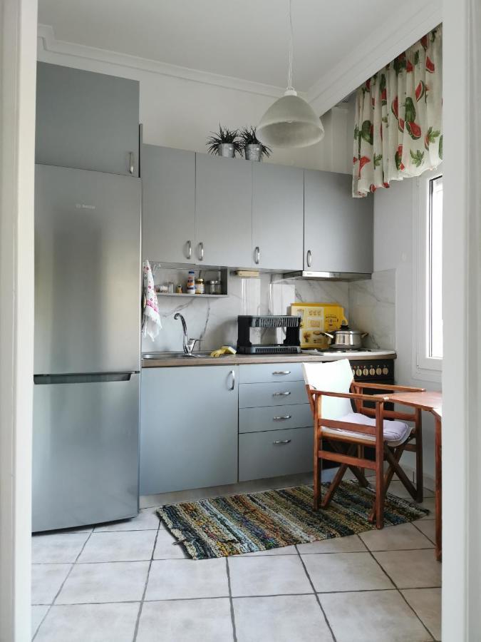 Nia'S Apartment By The Sea Nea Iraklitsa Exterior photo